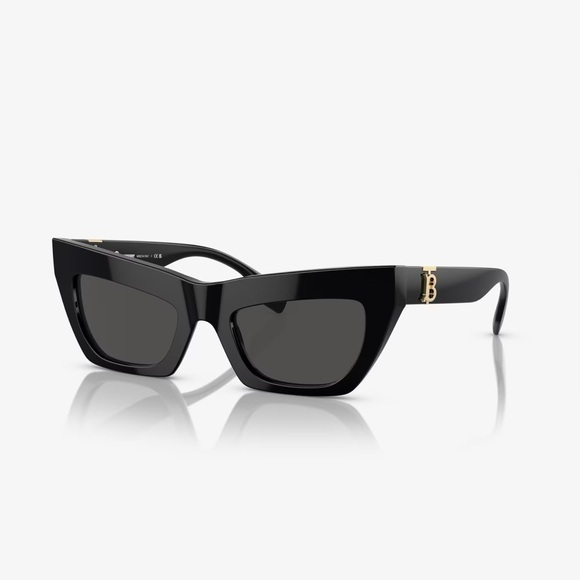 Burberry Sunglasses - Picture 1 of 9